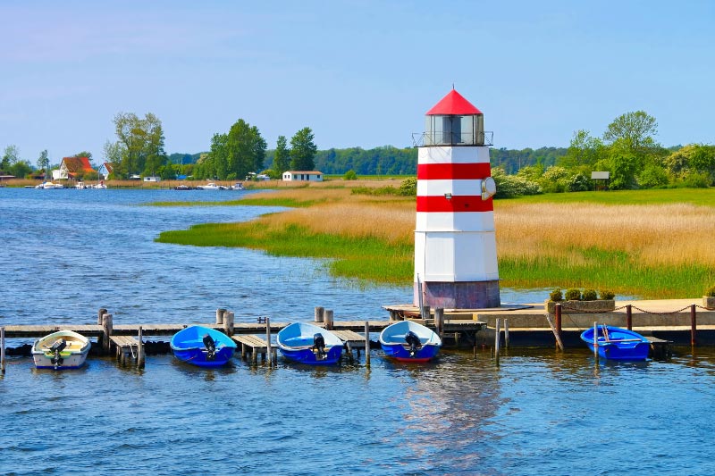 Leuchtturm auf der Insel Ummanz bei Rügen